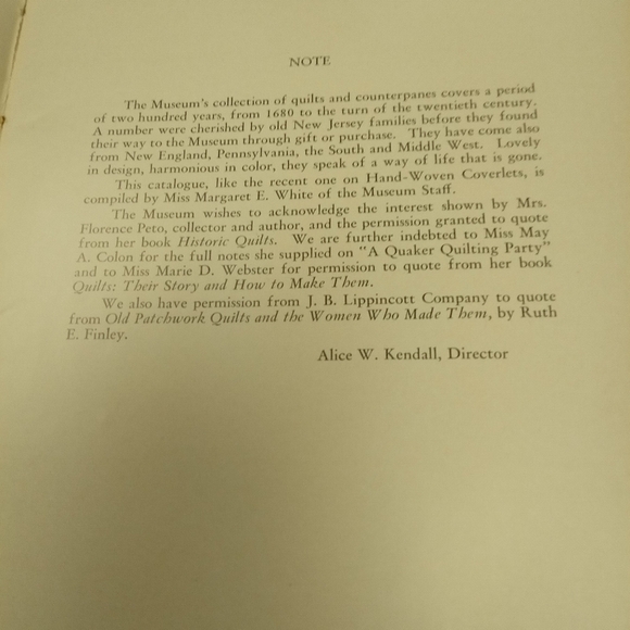 Quilts & Counterpane in the Newark Museum Quilting - Picture 6 of 6